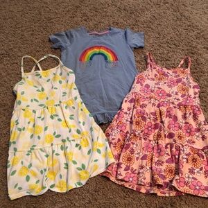 Little girl dress bundle, xs